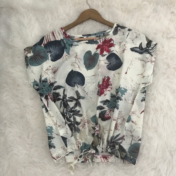 Drawstring Top - Picture 5 of 5